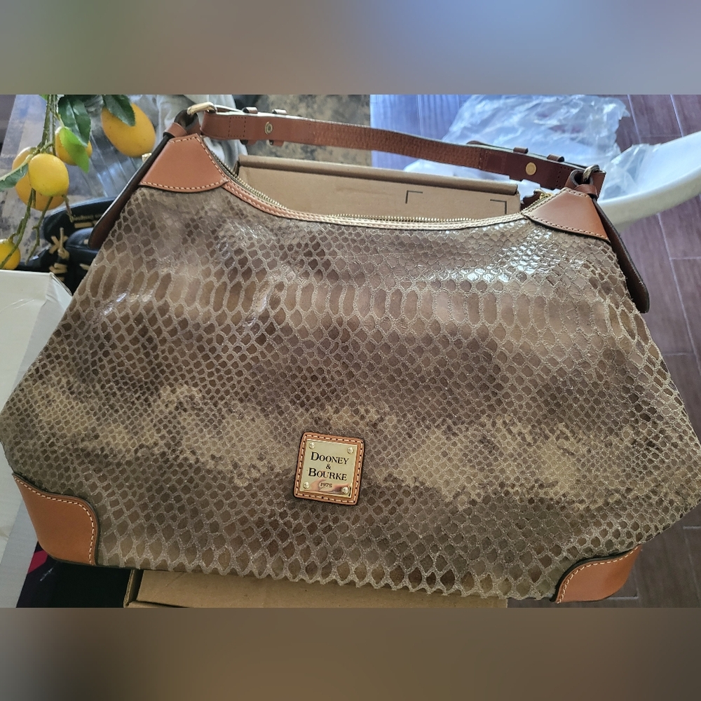 Dooney n Bourke Snake Embossed Handbag w/ Accessories